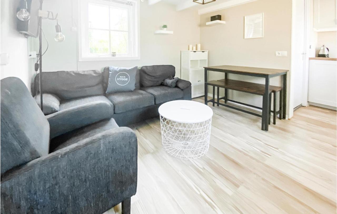 1 Bedroom Gorgeous Home In เซาเตอลองเดอ ภายนอก รูปภาพ